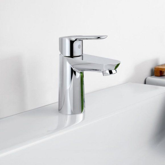 Смеситель для раковины Grohe BauEdge, хром, 23330000