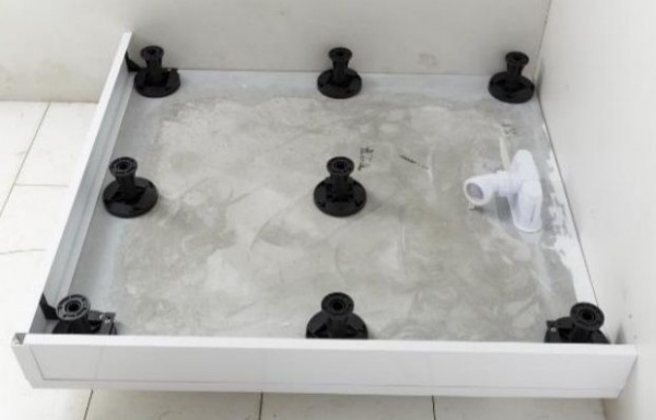 Регулируемые ножки Cezares для поддона , TRAY-LEGS-AS-10