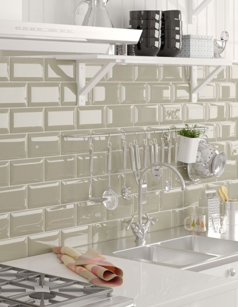 Плитка для стен Golden Tile 100х200 Metrotiles Бежевый (461051)